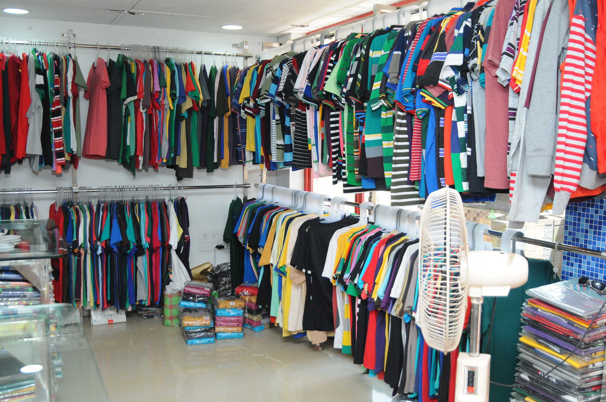Clothing Display Rack Manufacturers in Chennai, Madurai, Coimbatore, Tirupur, Erode